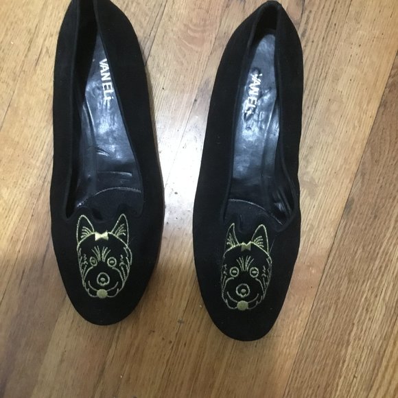 Vaneli Shoes Vaneli Suede Shoes Size 2 Poshmark